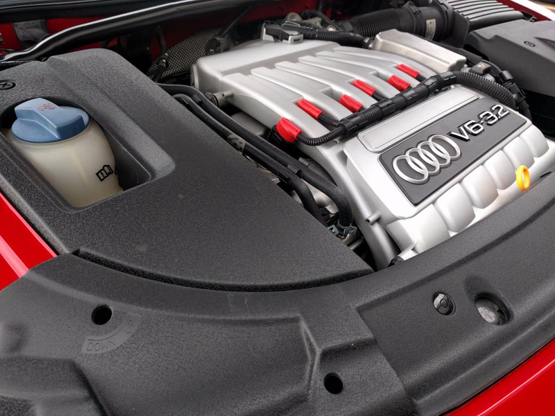 Illustration for article titled For $11,980, This 2004 Audi TT 3.2 Quattro S-line Could Be Your Roadster Revival